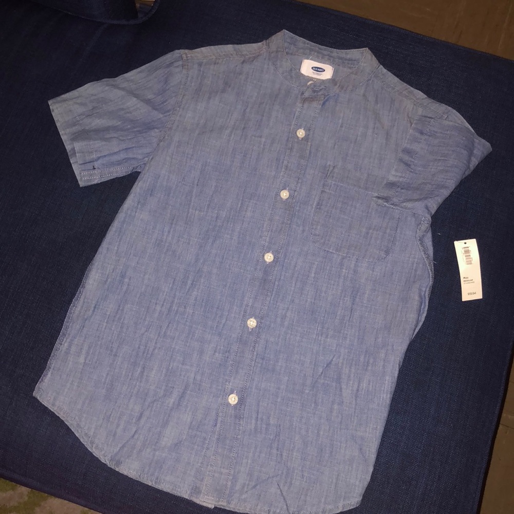 jean denim, button up, short sleeve shirt 👕